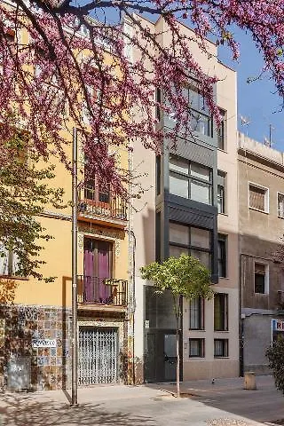 Feelathome Marquet Beach Apartments Barcelona