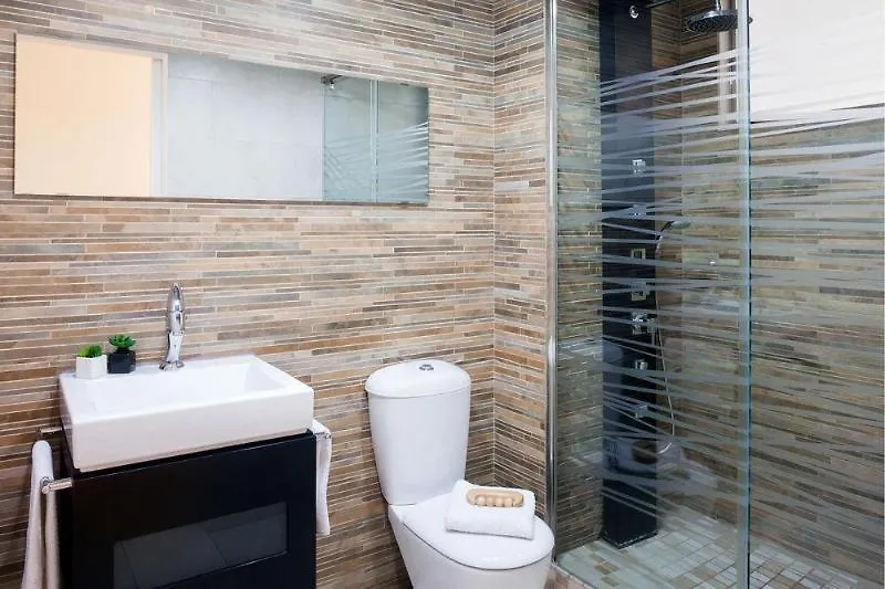Feelathome Marquet Beach Apartments Barcelona Hiszpania
